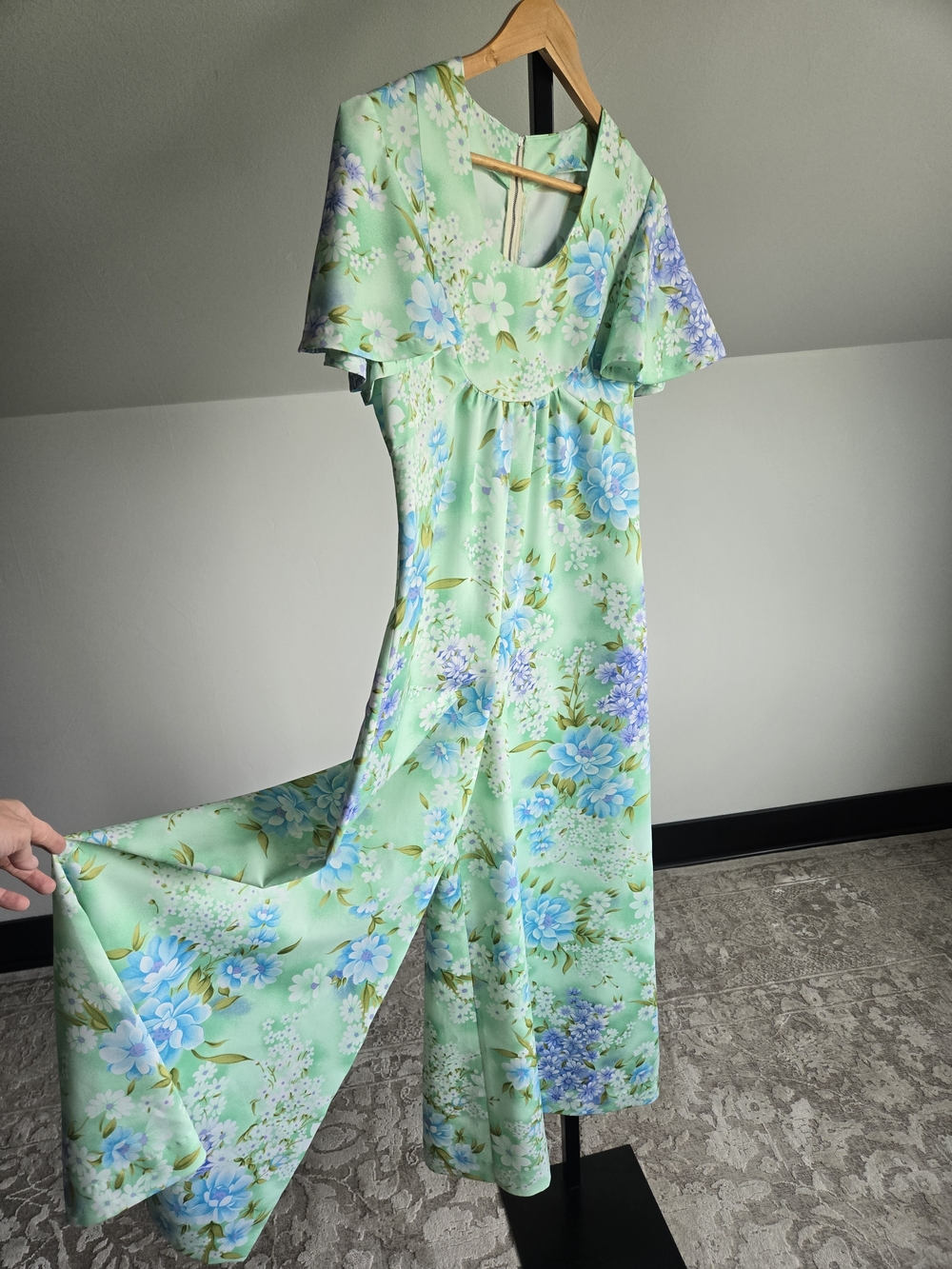 Vintage 1960s Mint Green Floral Jumpsuit with Flutter Sleeves